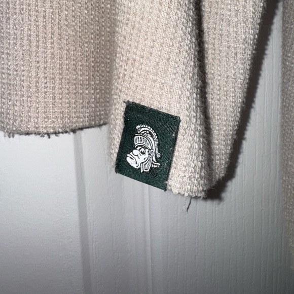 Nike Women’s Yoga Michigan State Swoosh Waffle Knit Crewneck - Picture 4 of 5